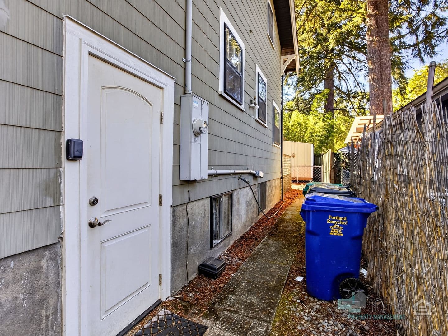 Portland House: 5617 NE 27th Ave