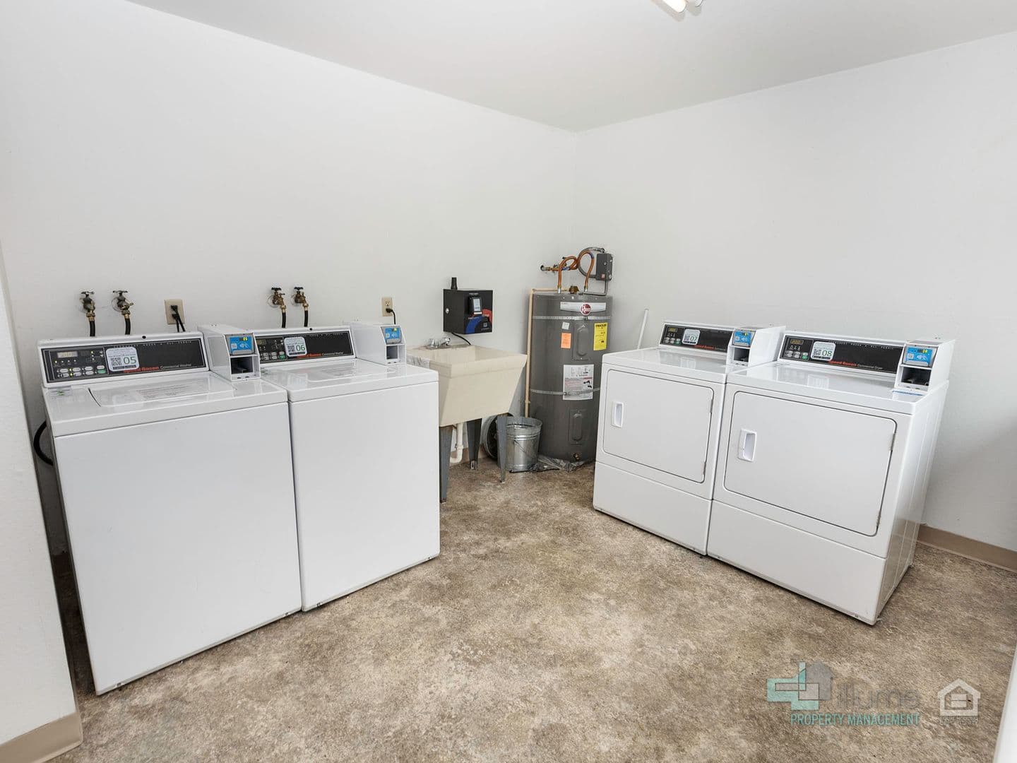 Milwaukie Apartment: 4611 SE Brookside Dr
