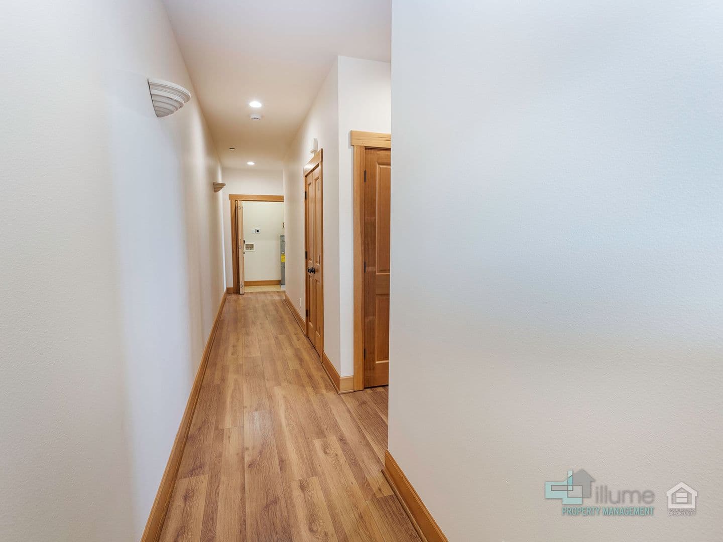 Seaside Condo: 224 N Holladay Dr