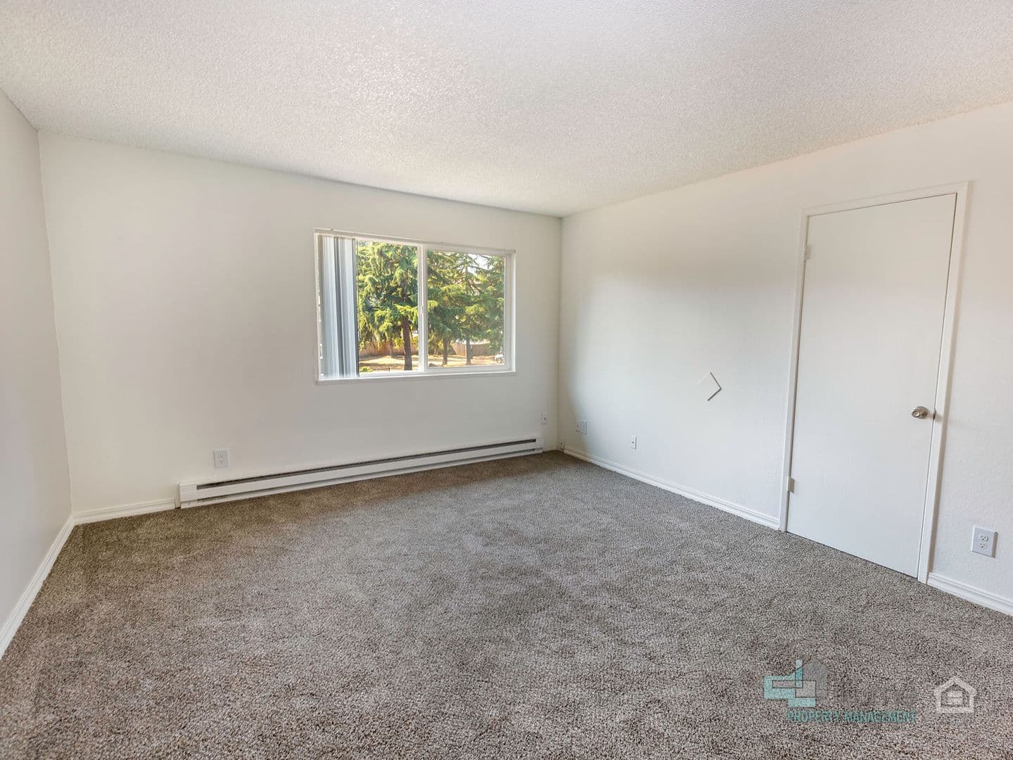 Milwaukie Apartment: 4611 SE Brookside Dr