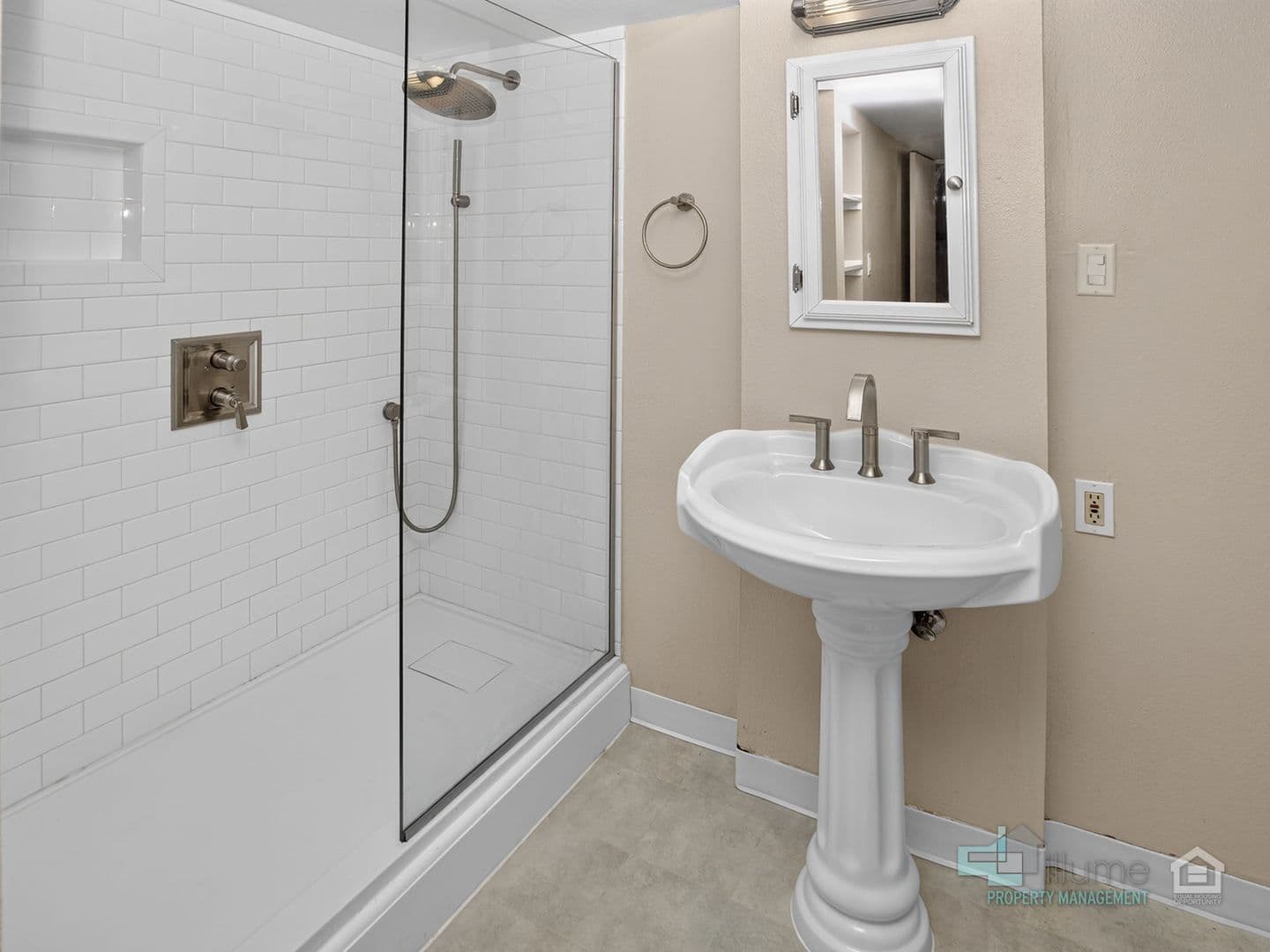 Portland House: 5617 NE 27th Ave