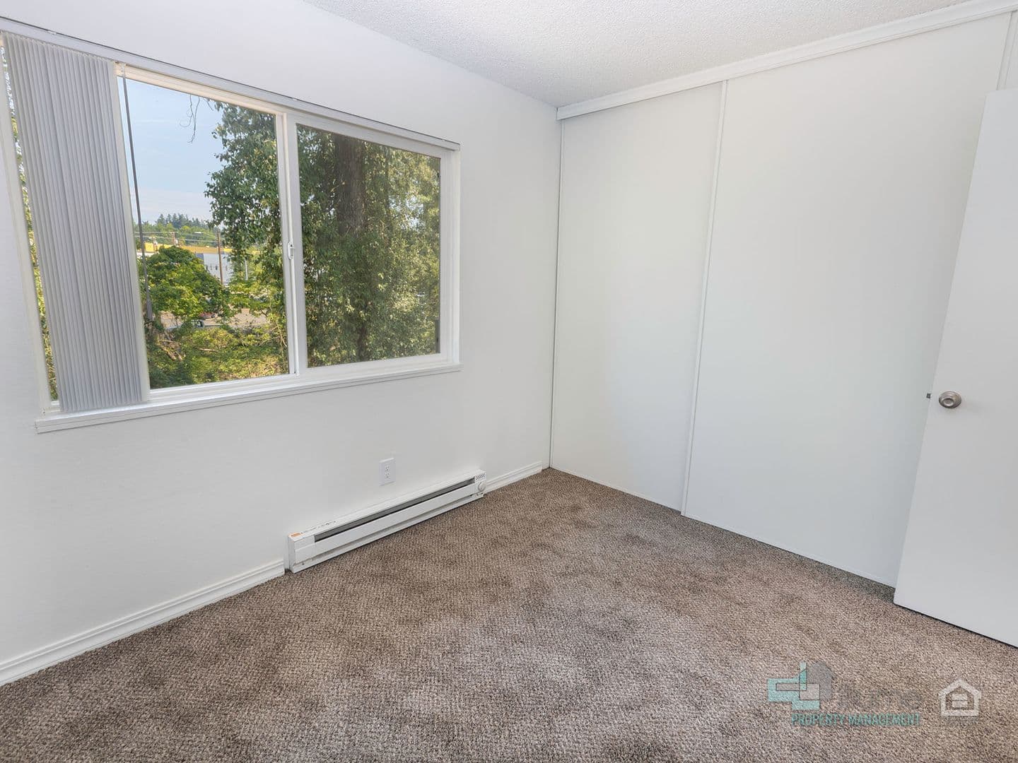 Milwaukie Apartment: 4611 SE Brookside Dr