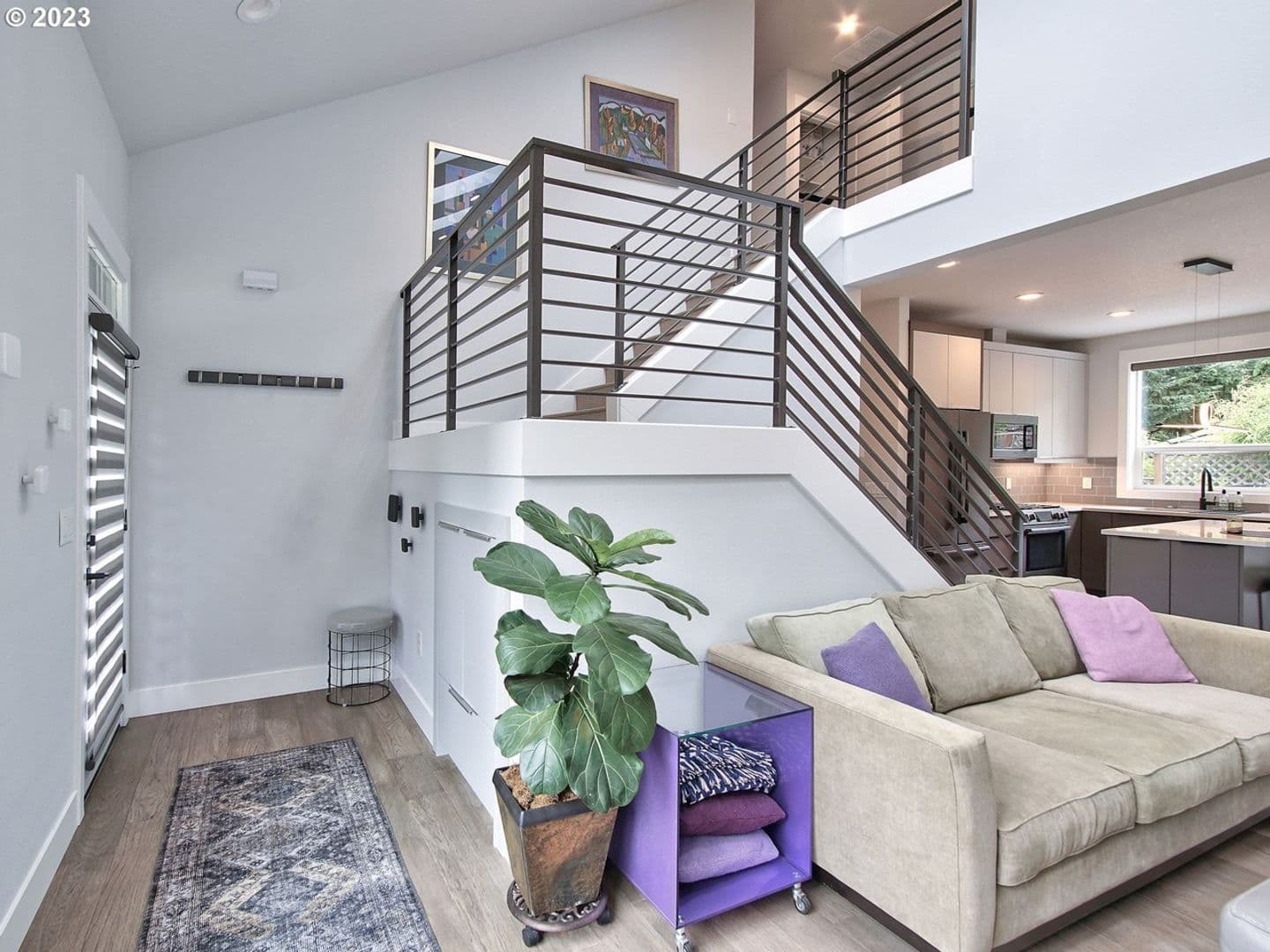 Lake Oswego House: 35 Oriole Lane