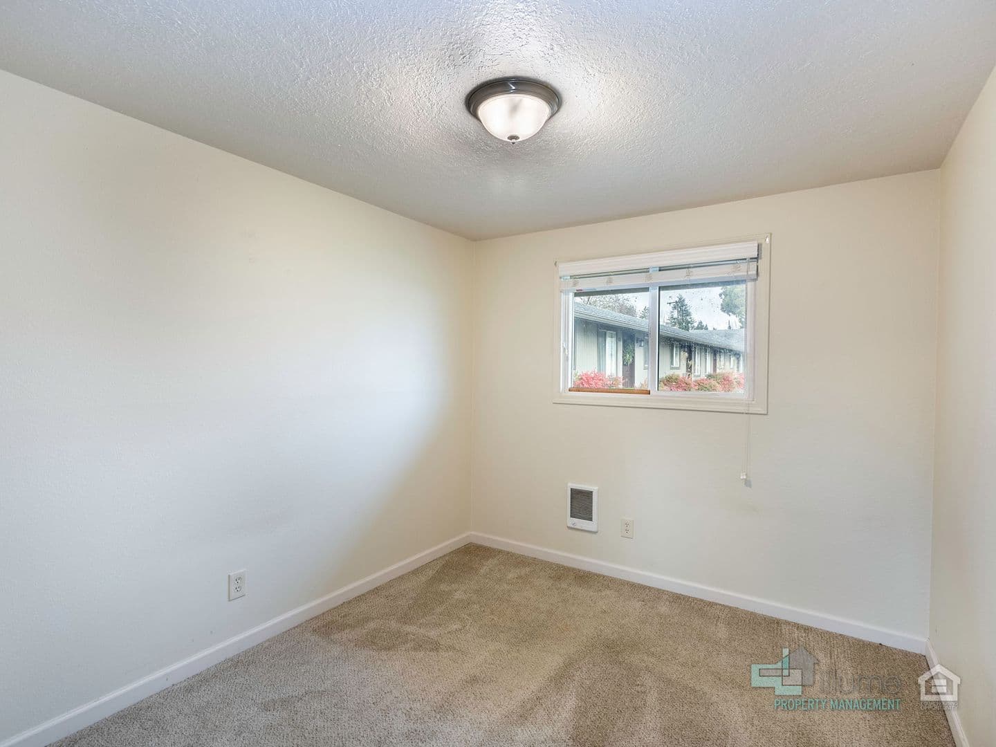 Beaverton Apartment: 3525 SW 122nd Avenue