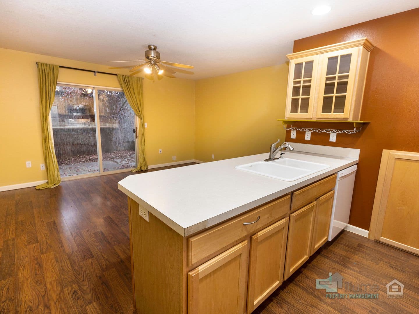 Portland House: 5215 SE Pardee St.