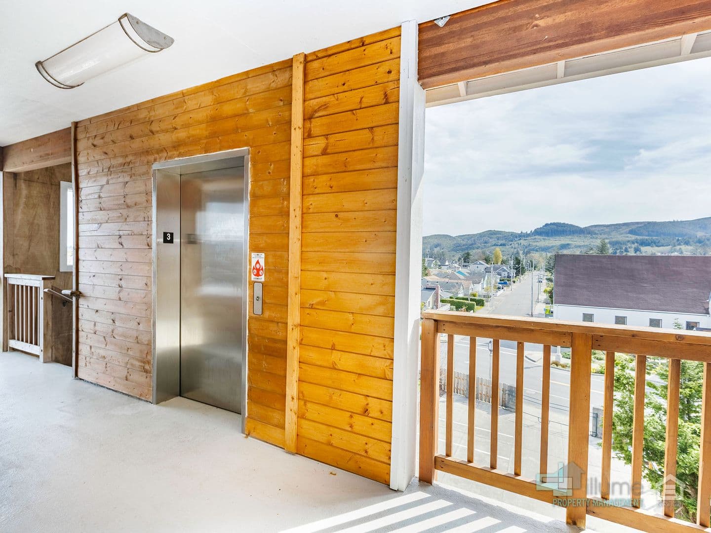 Seaside Condo: 224 N Holladay Dr