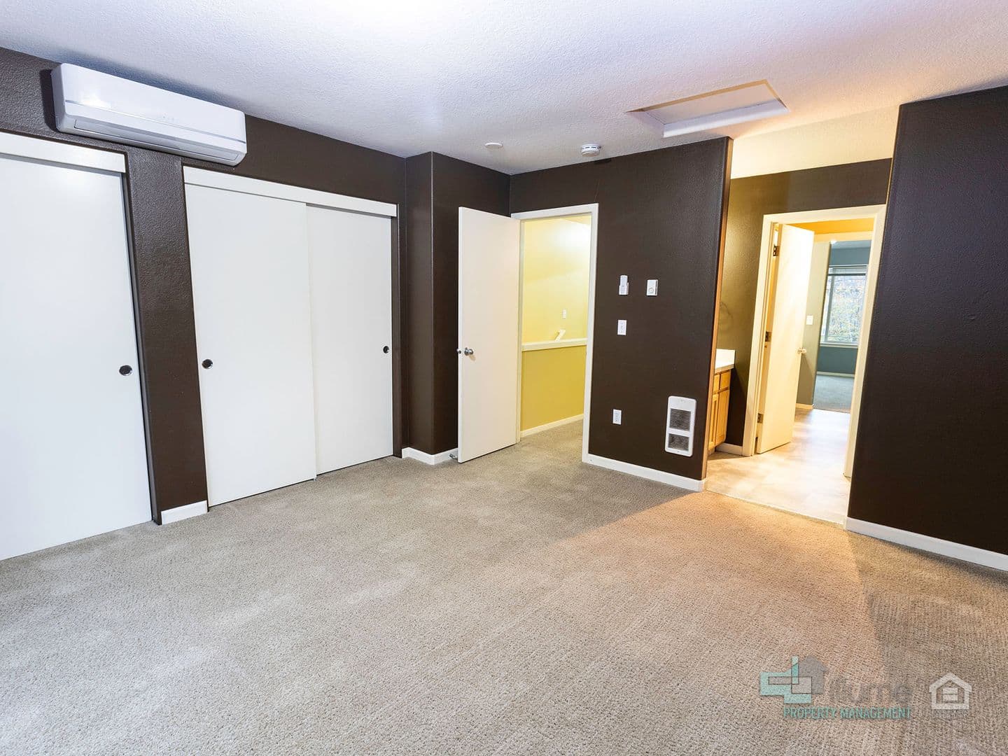 Portland House: 5215 SE Pardee St.