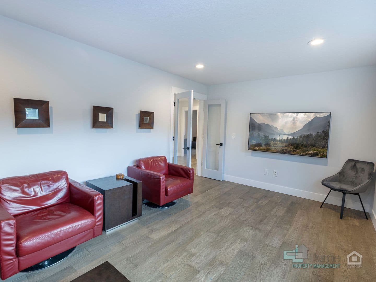 Lake Oswego House: 35 Oriole Lane