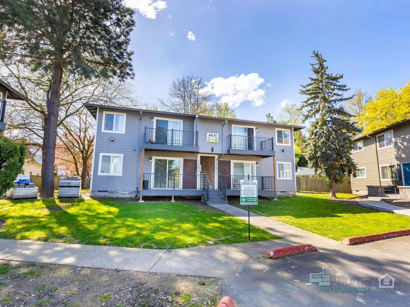 Milwaukie Apartment: 4611 SE Brookside Dr