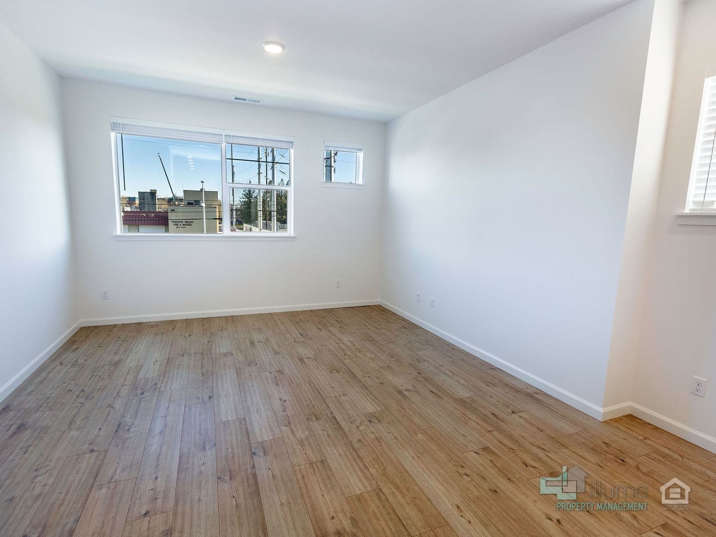 Hillsboro House: 3691 209th Ave
