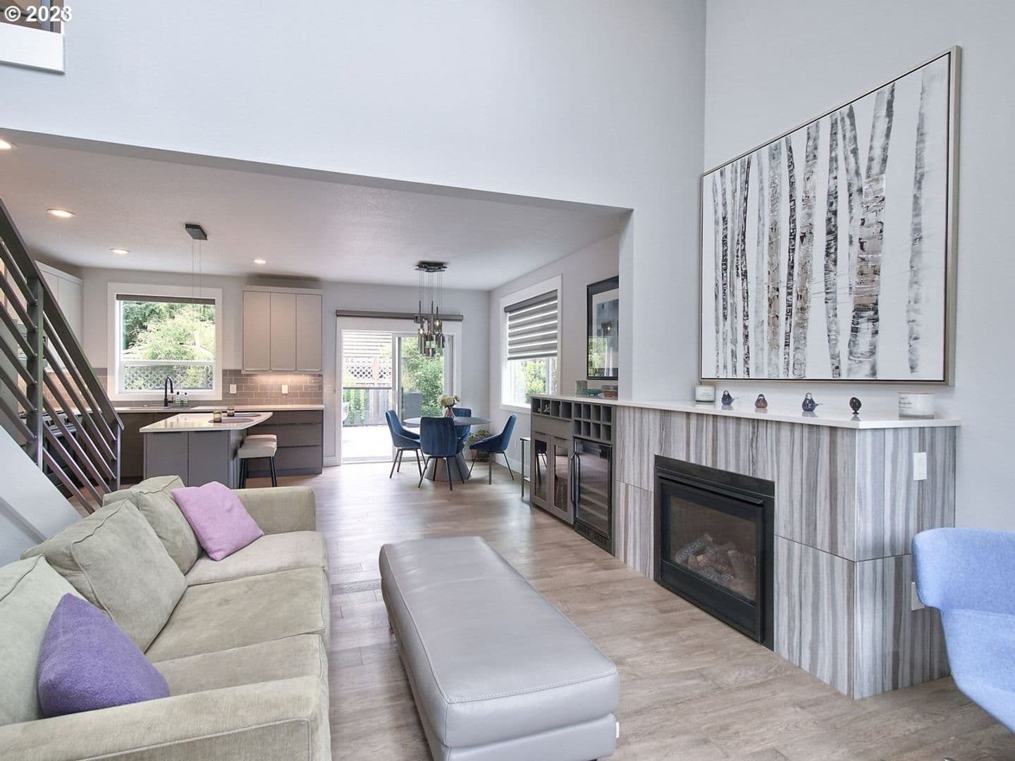 Lake Oswego House: 35 Oriole Lane