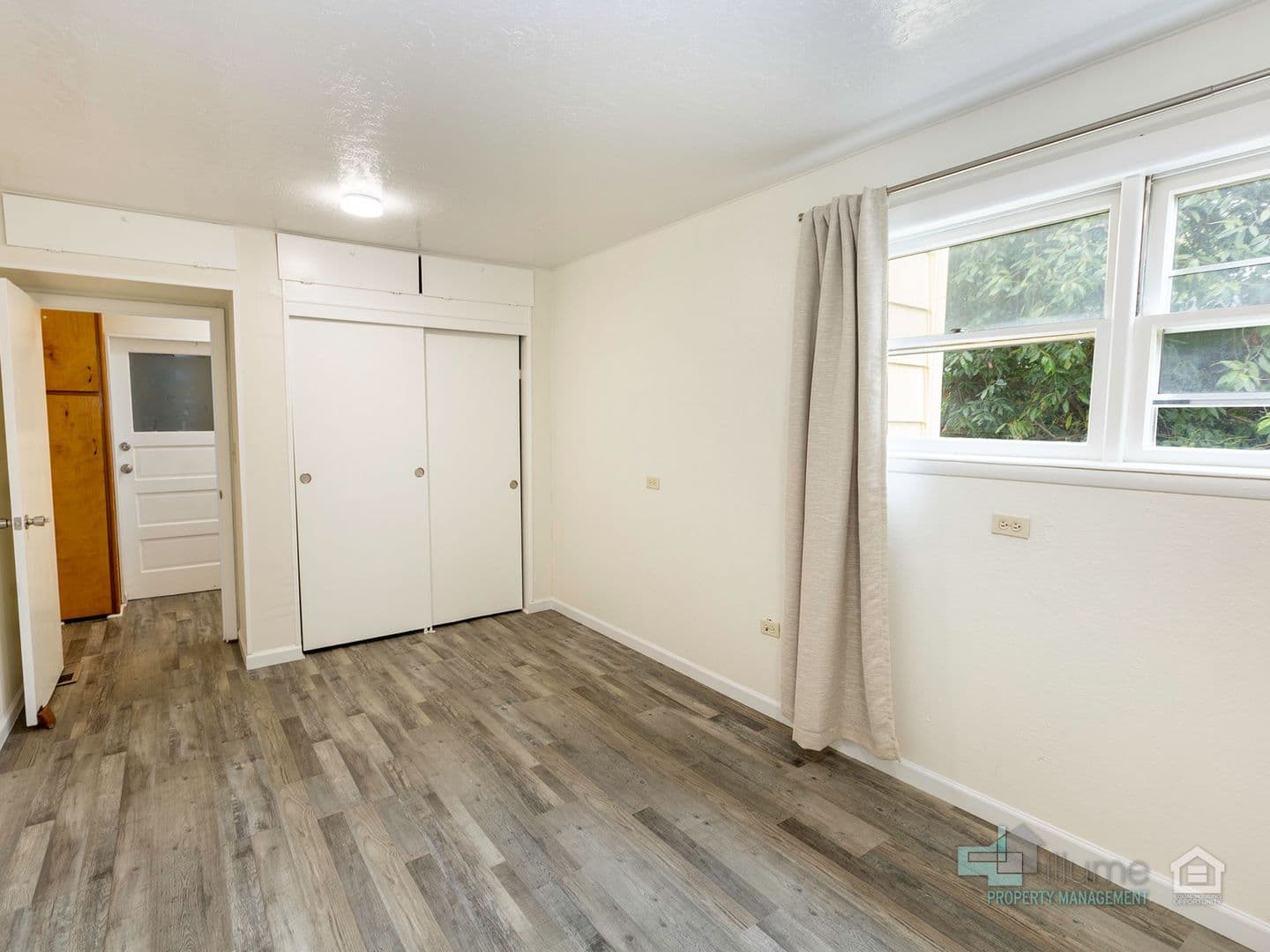 Salem Apartment: 365 16th St SE