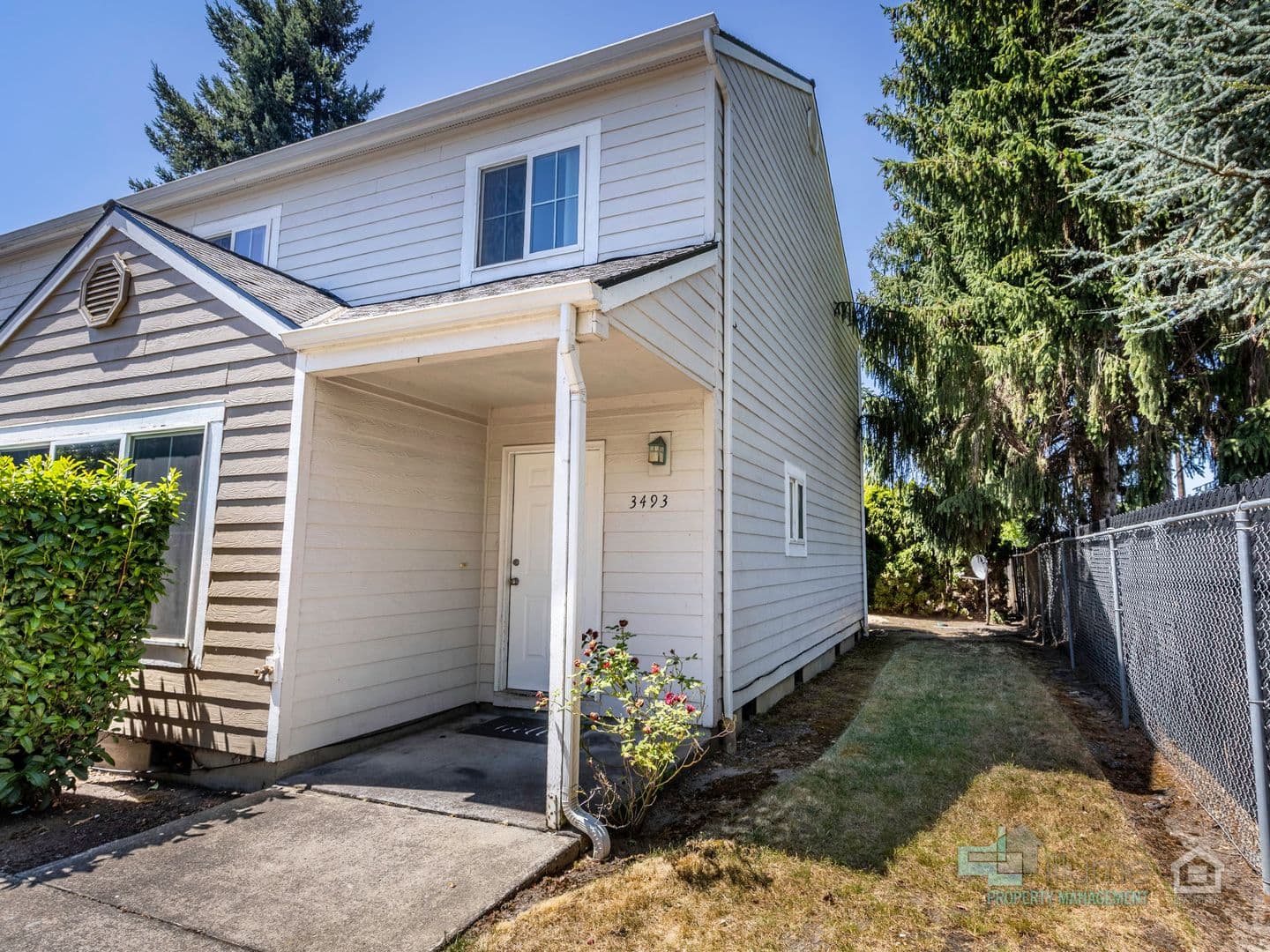 Salem Apartment: 3489 - 3493 Hawthorne Ave. NE