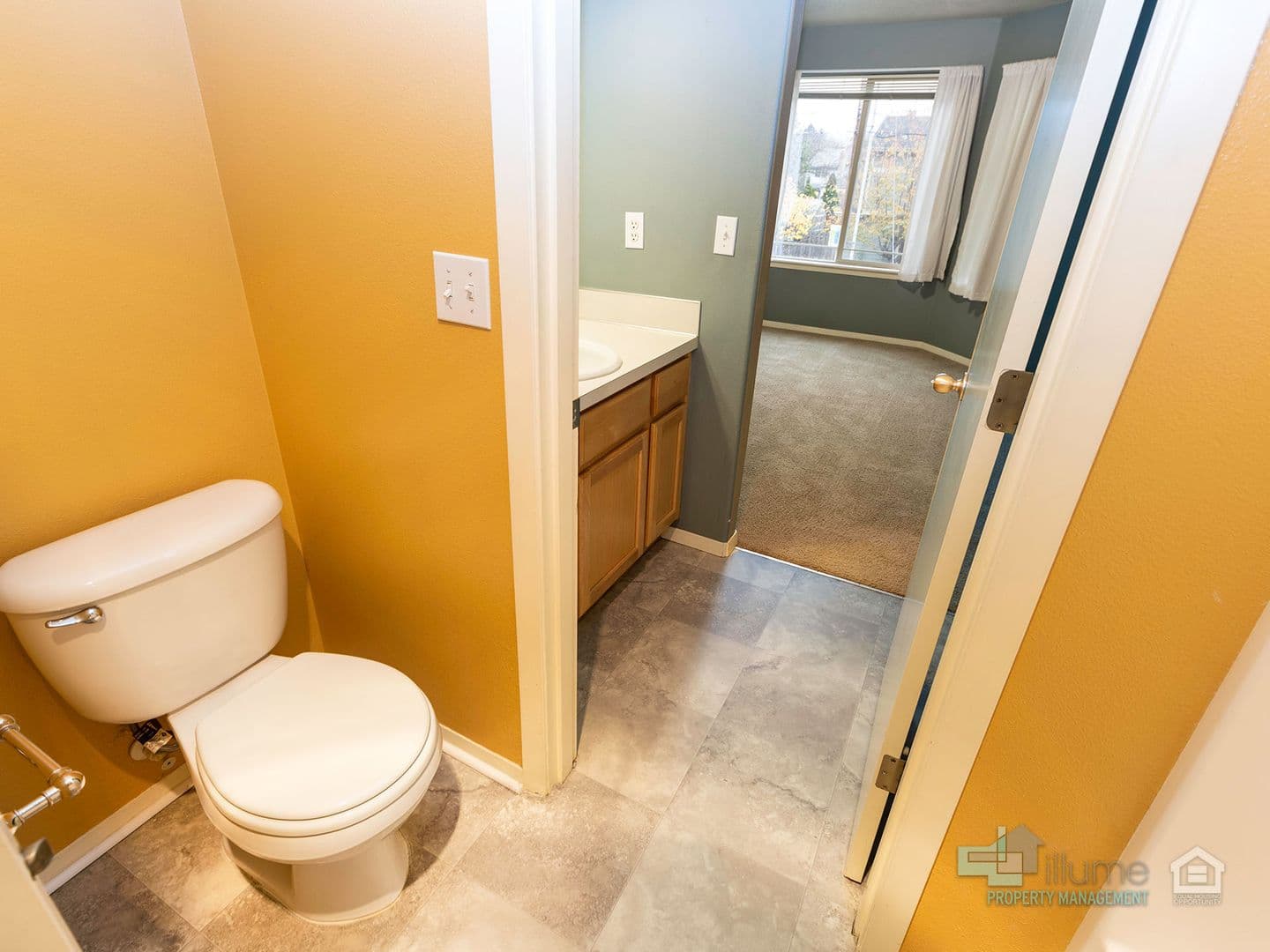 Portland House: 5215 SE Pardee St.