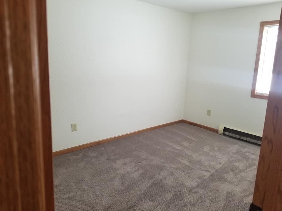 OWATONNA Apartment: 218 21 ST NW - 10