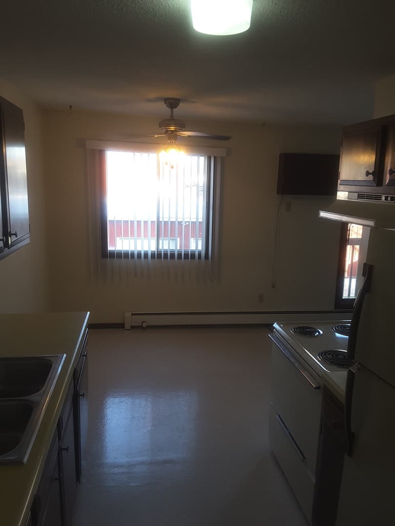 JANESVILLE Apartment: 110 W FRONT ST