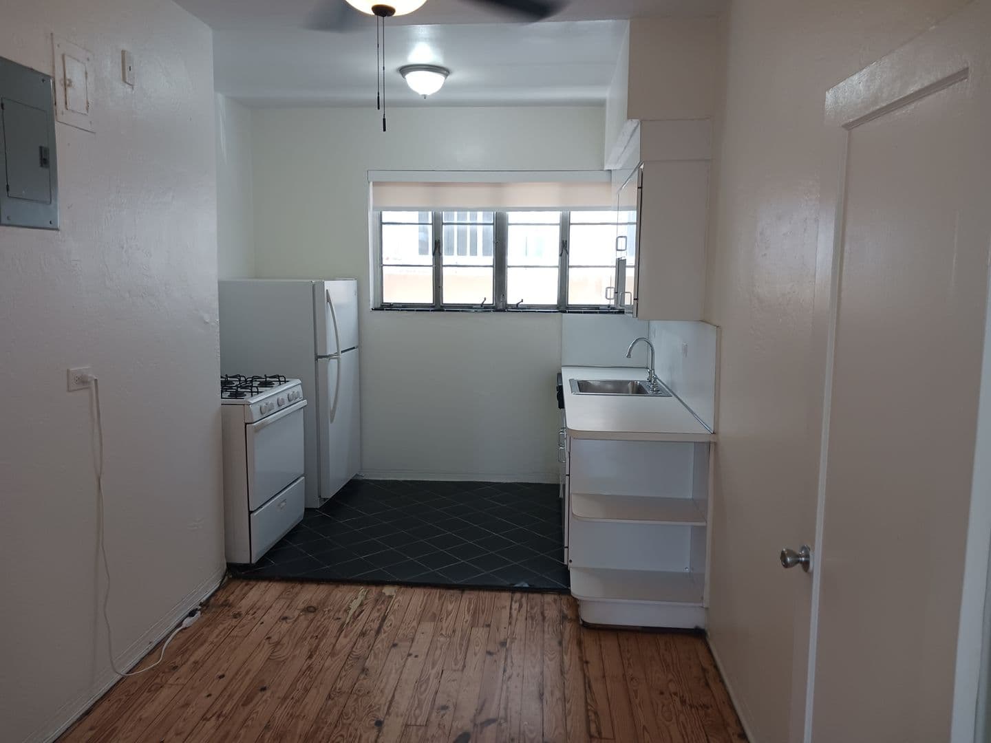 Miami Beach Apartment: 531 16 Street