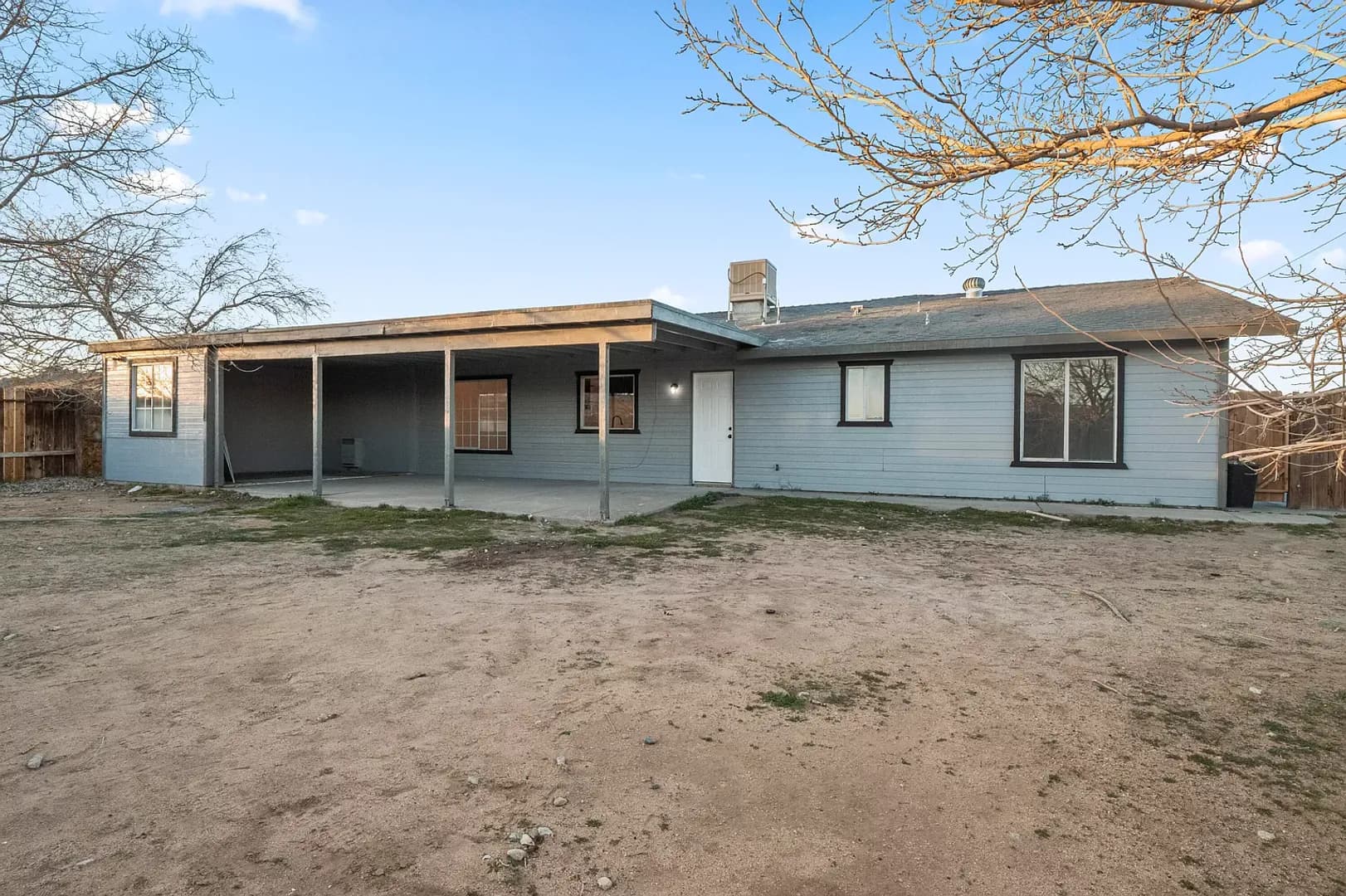 California City House: 8560 Nipa Ave.