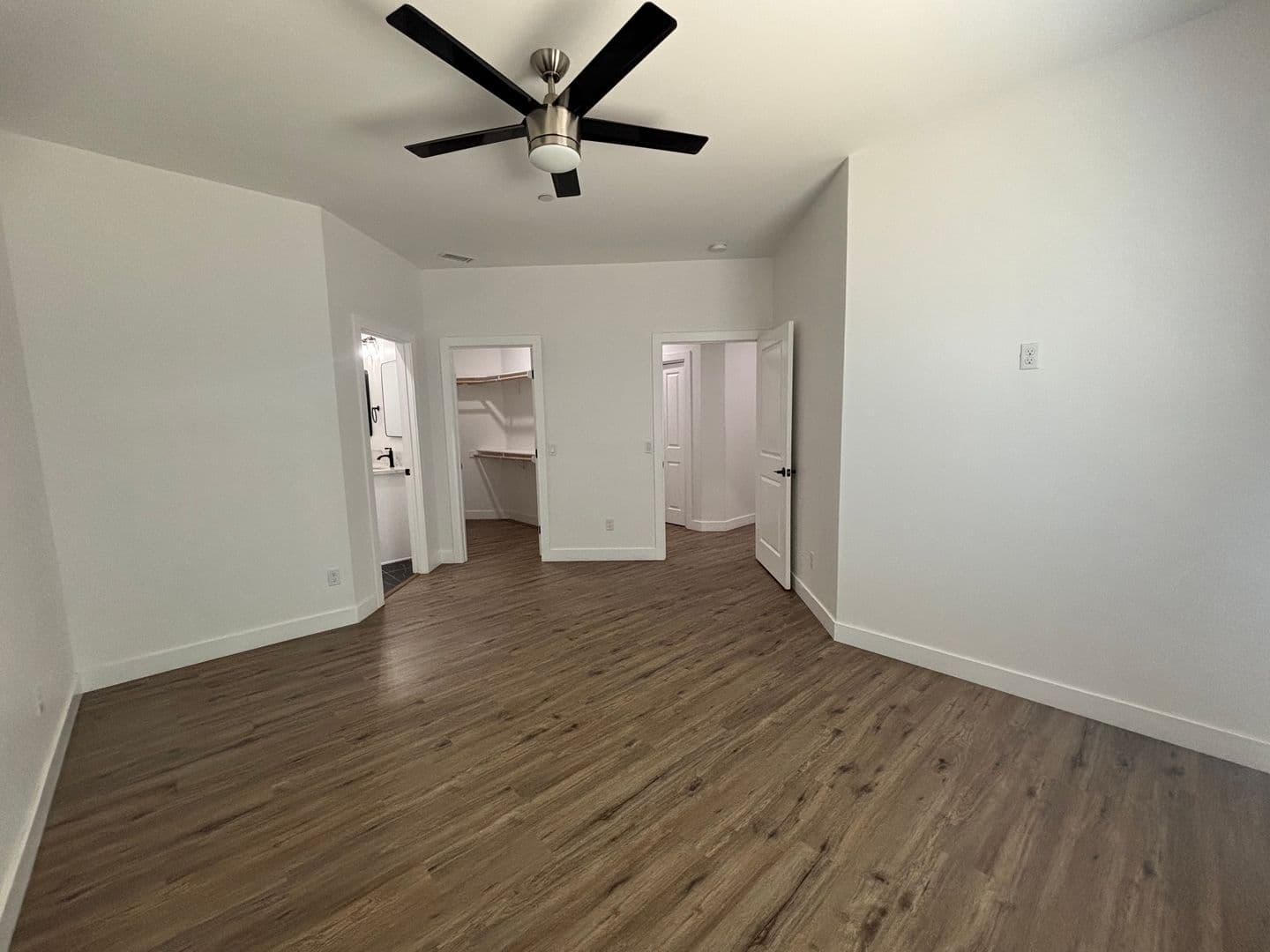 California City House: 8521 Oleander Ave.