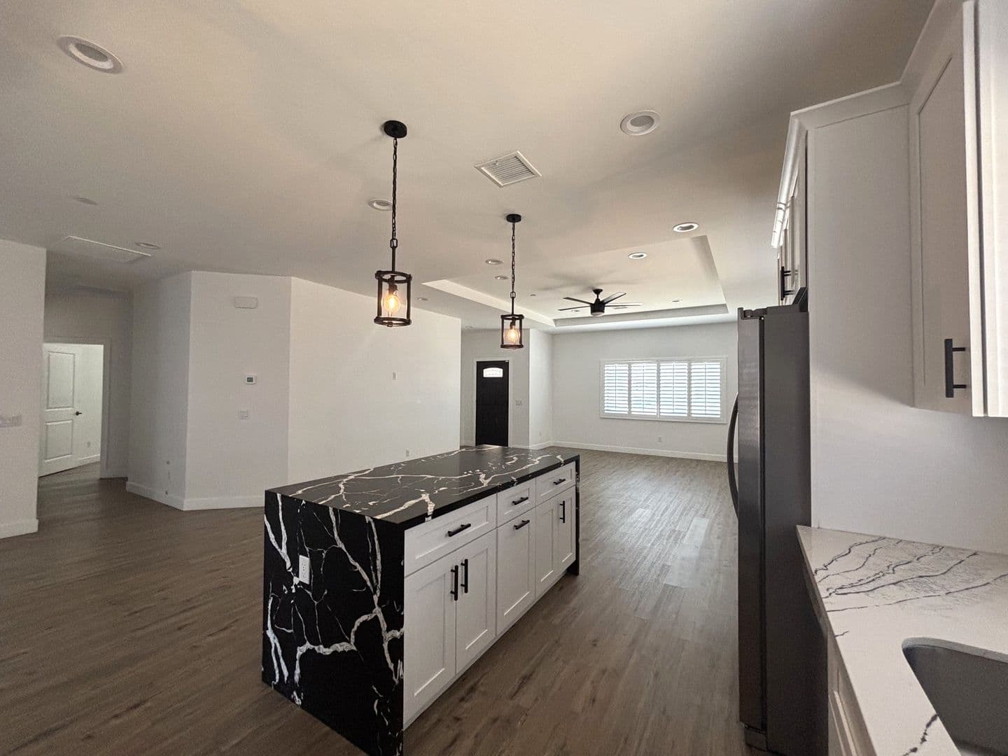 California City House: 8521 Oleander Ave.