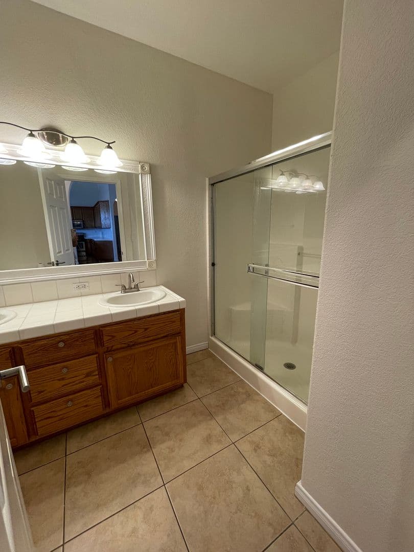 California City House: 9440 Evelyn Ave.