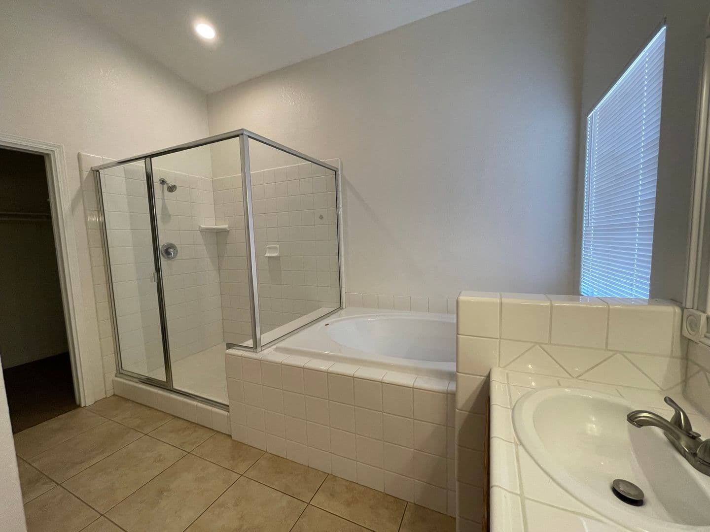 California City House: 9440 Evelyn Ave.