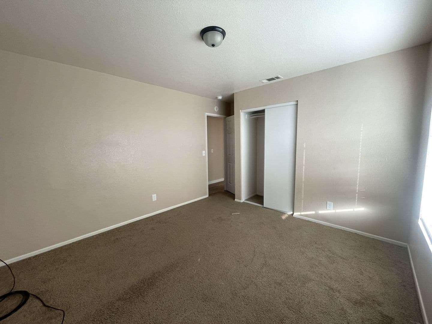California City House: 8925 Satinwood Ave.