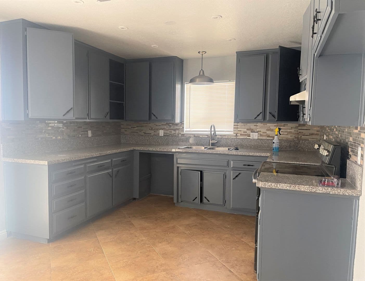 California City House: 8200 Eucalyptus Ave.