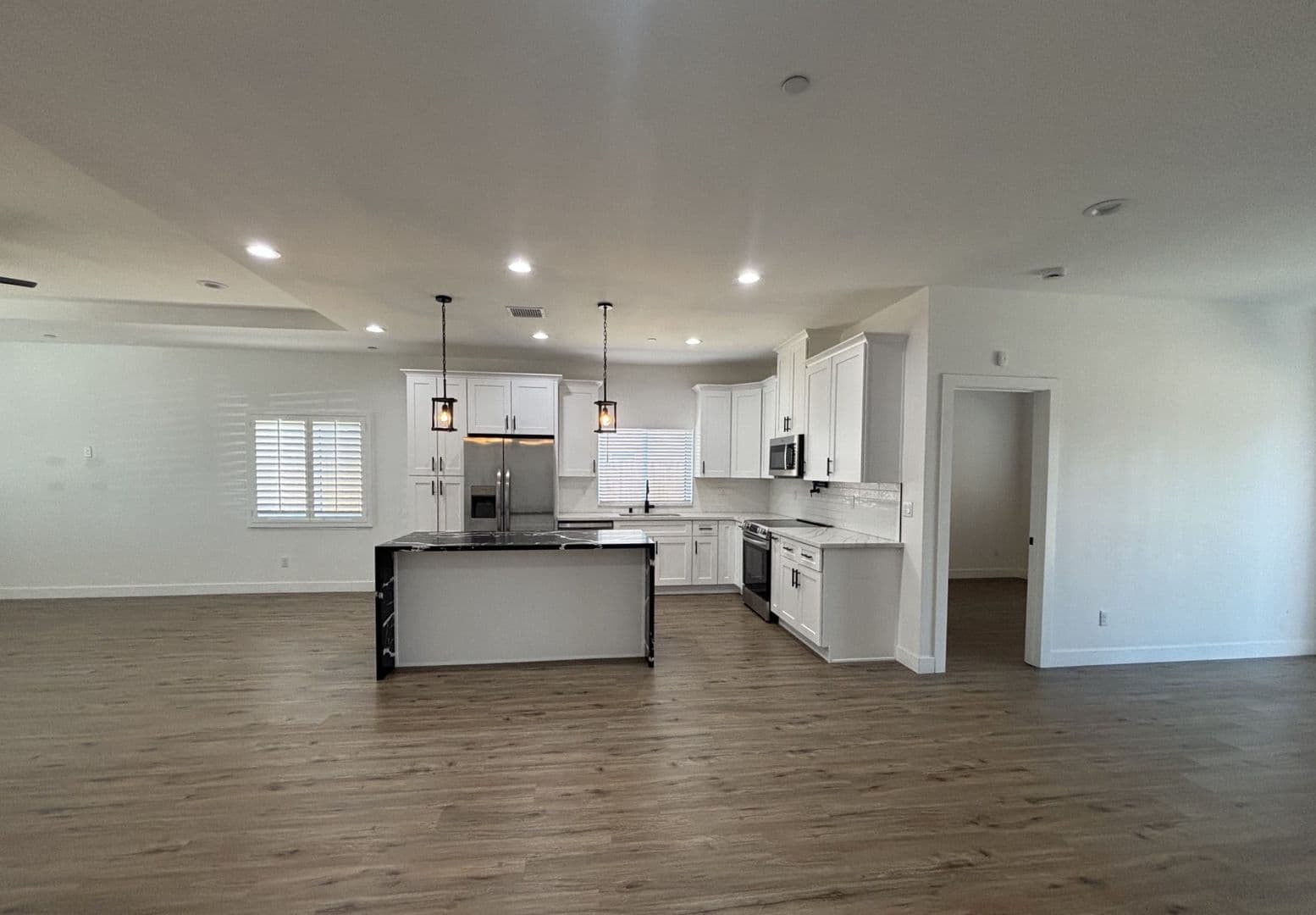 California City House: 8521 Oleander Ave.