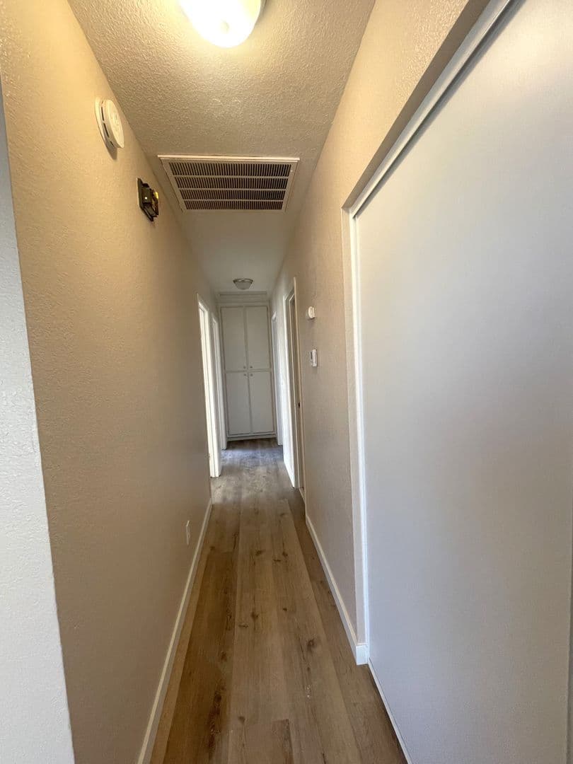 California City House: 8925 Satinwood Ave.