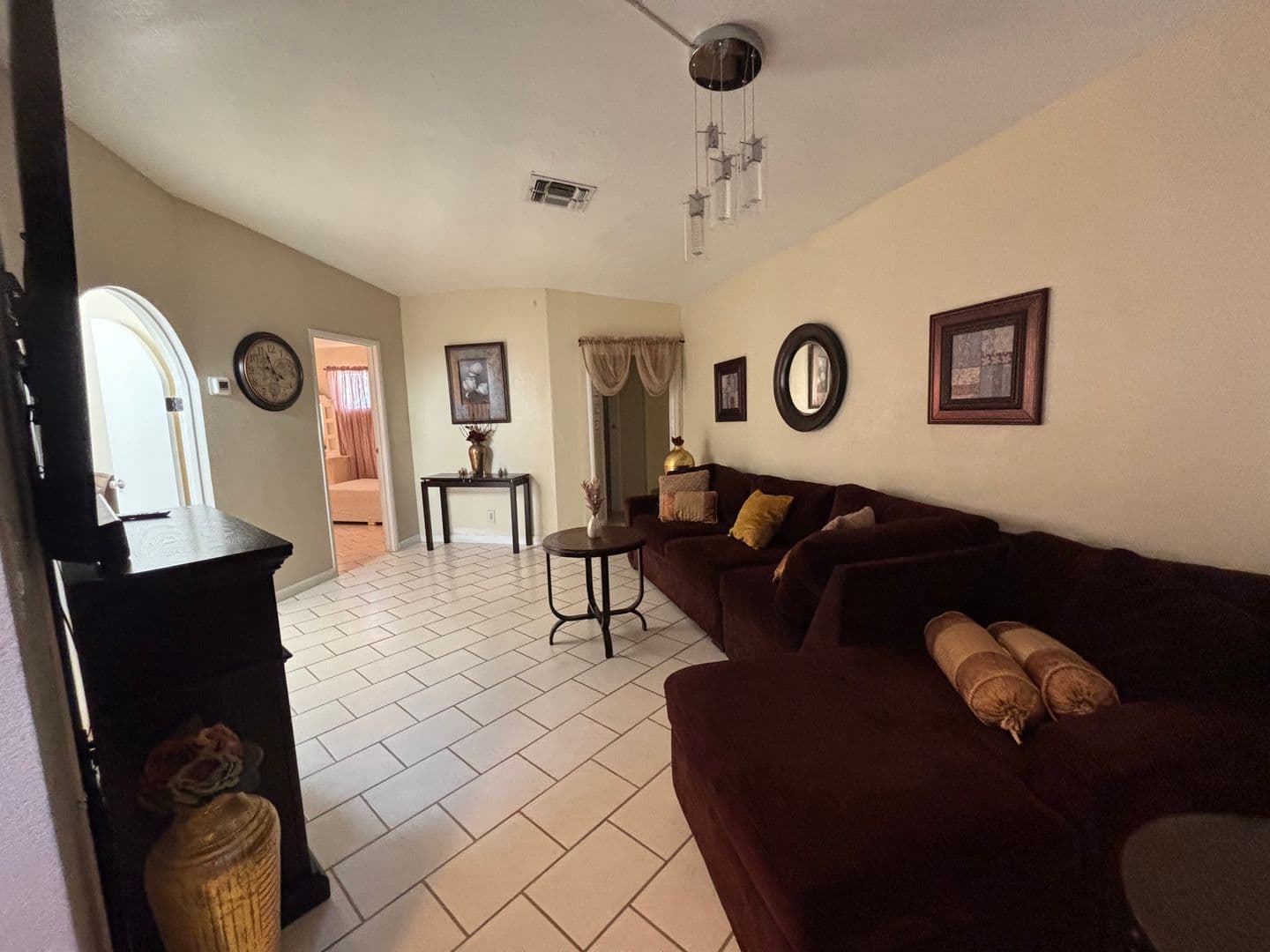 California City House: 9610 Oleander Ave.