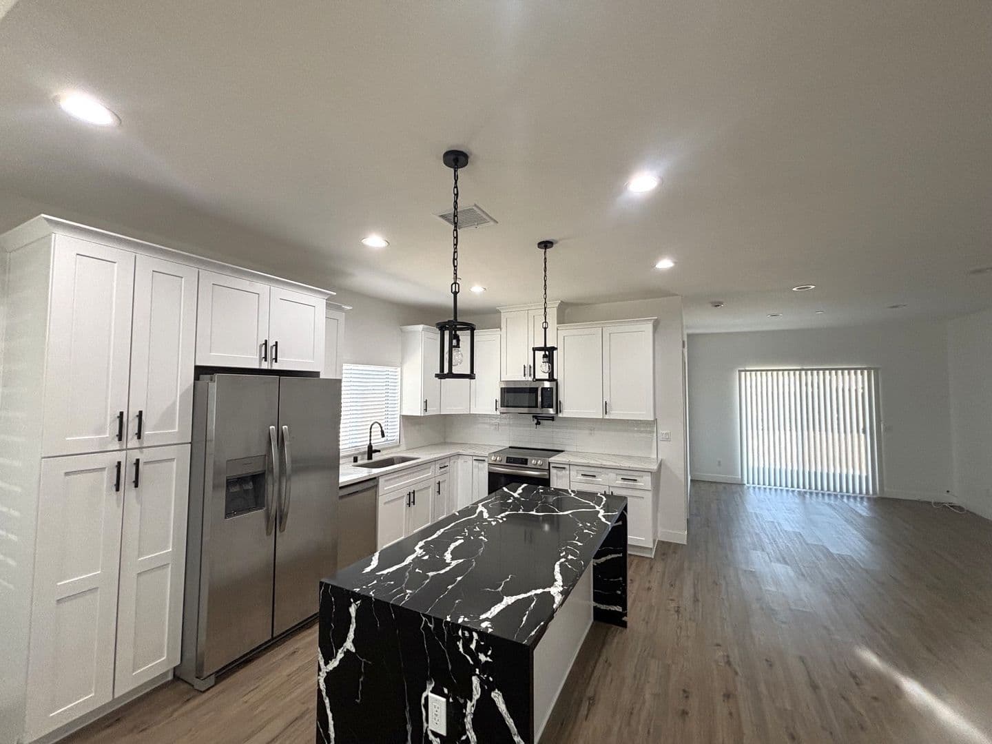 California City House: 8521 Oleander Ave.