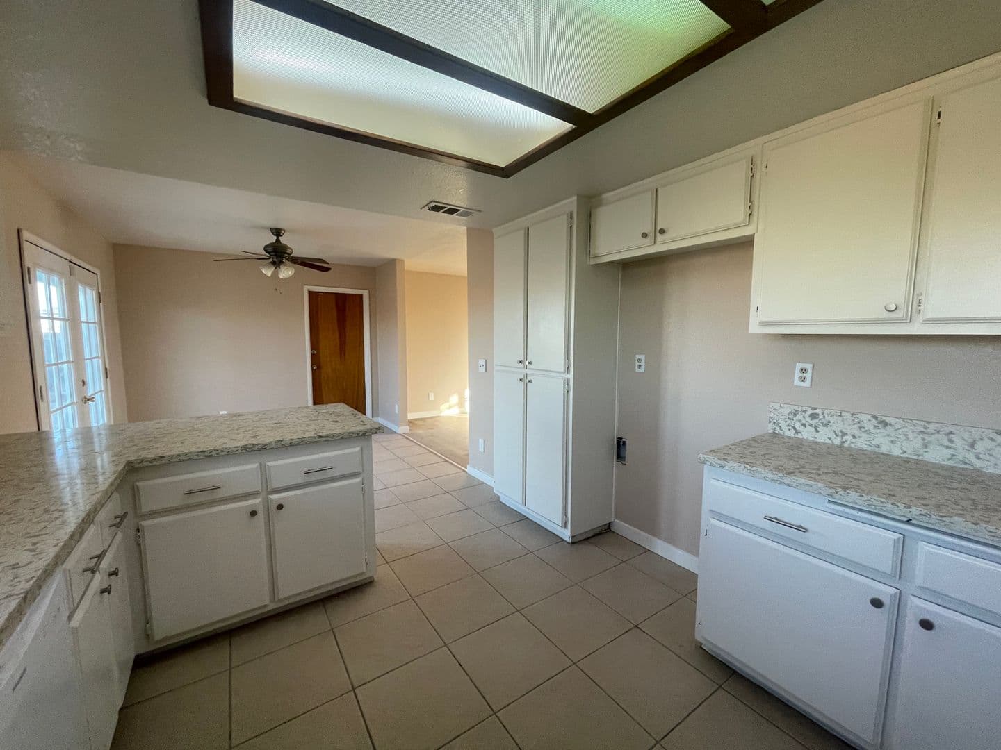 California City House: 8925 Satinwood Ave.