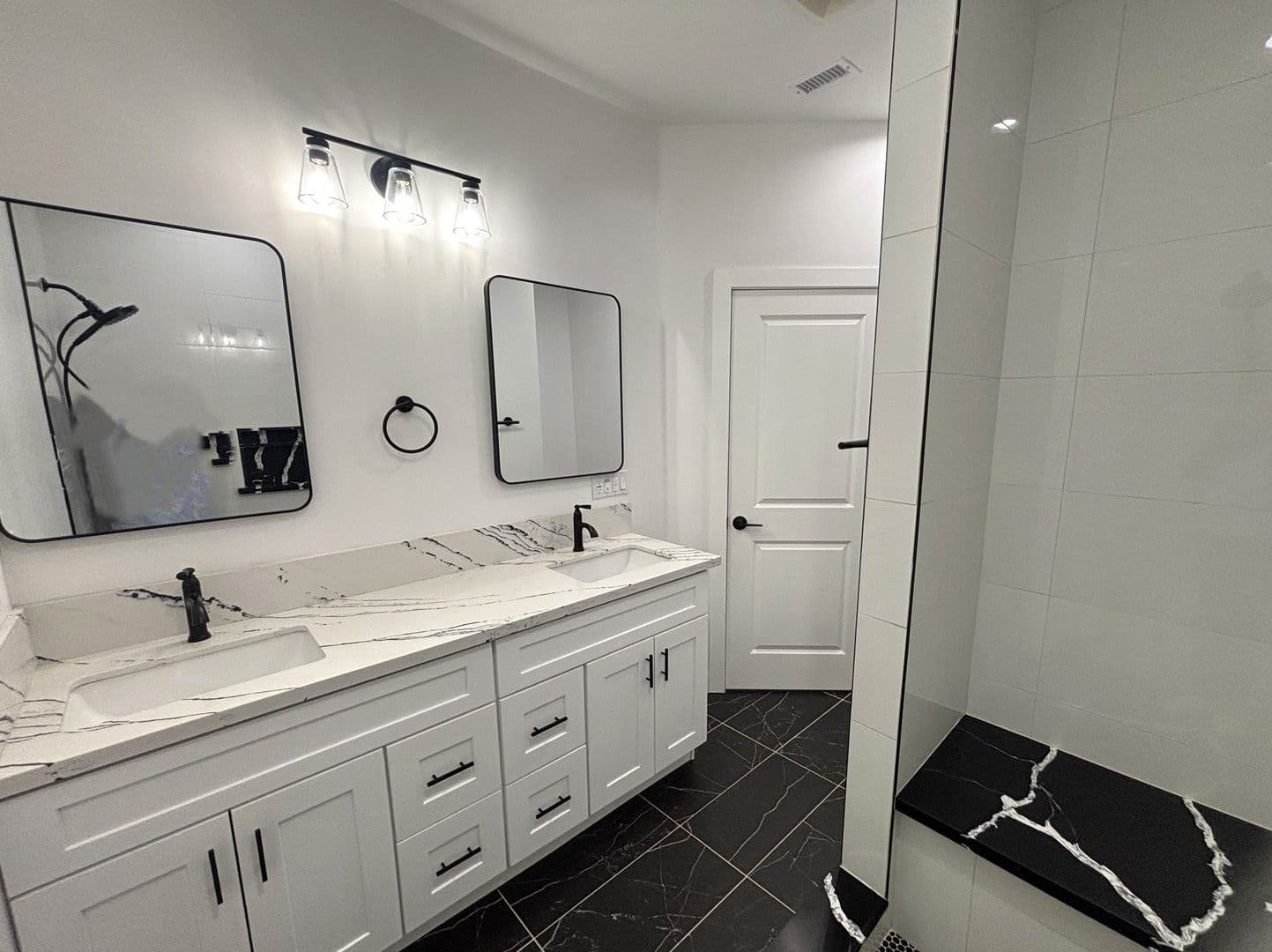 California City House: 8521 Oleander Ave.