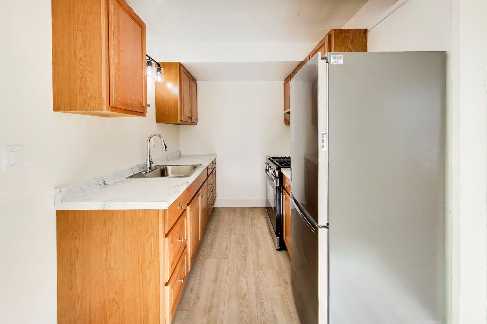 Daly City Apartment: 1319 Brunswick St