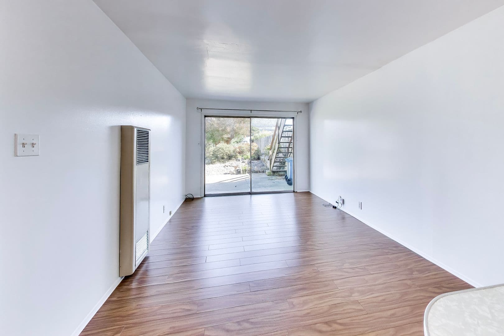 San Francisco Apartment: 1654-1656 Funston Ave