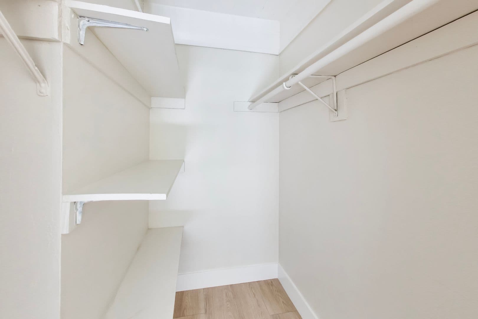 Daly City Apartment: 1319 Brunswick St