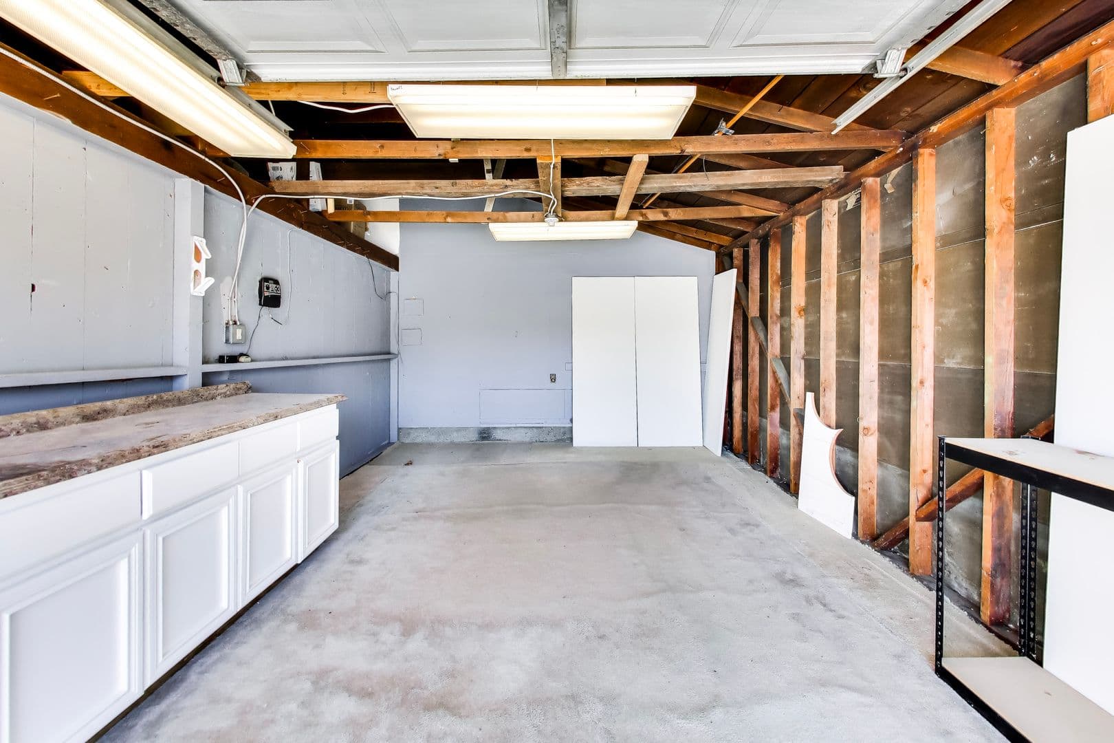 Alameda Apartment: 301-303 Maitland Dr