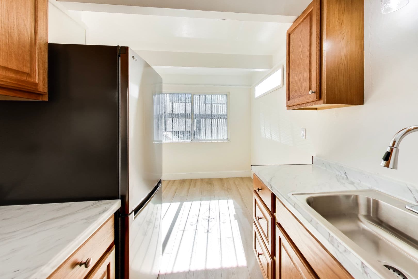 Daly City Apartment: 1319 Brunswick St