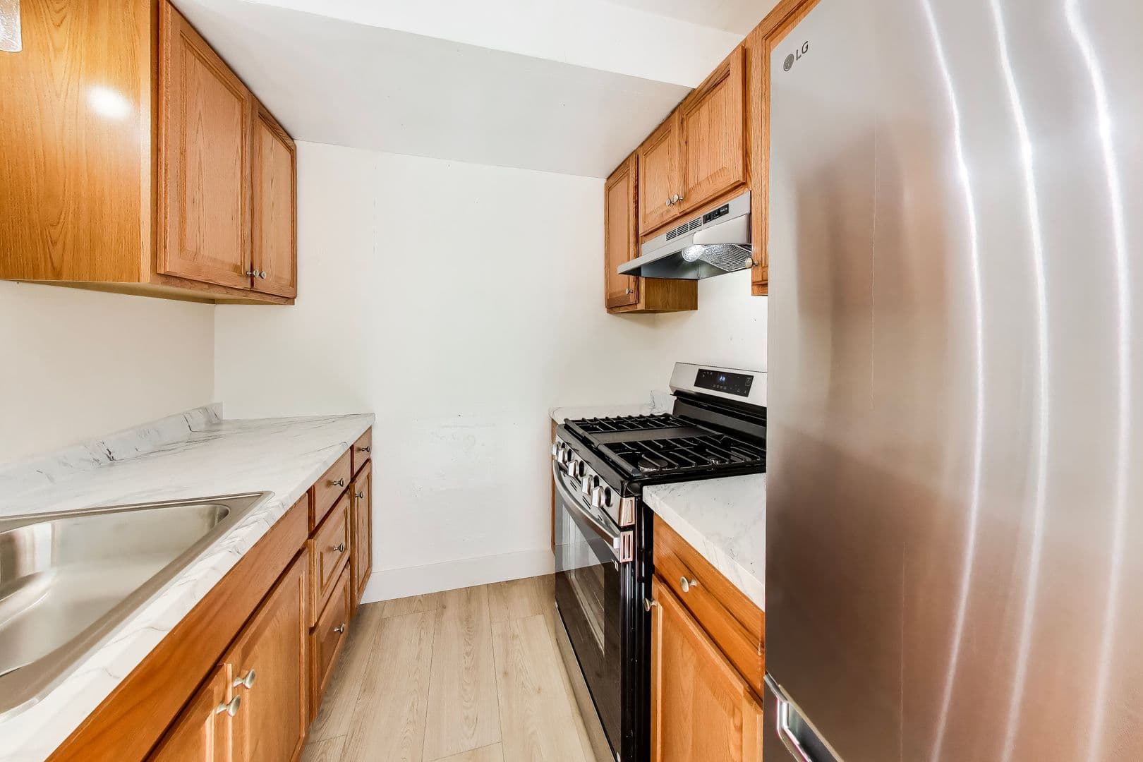 Daly City Apartment: 1319 Brunswick St