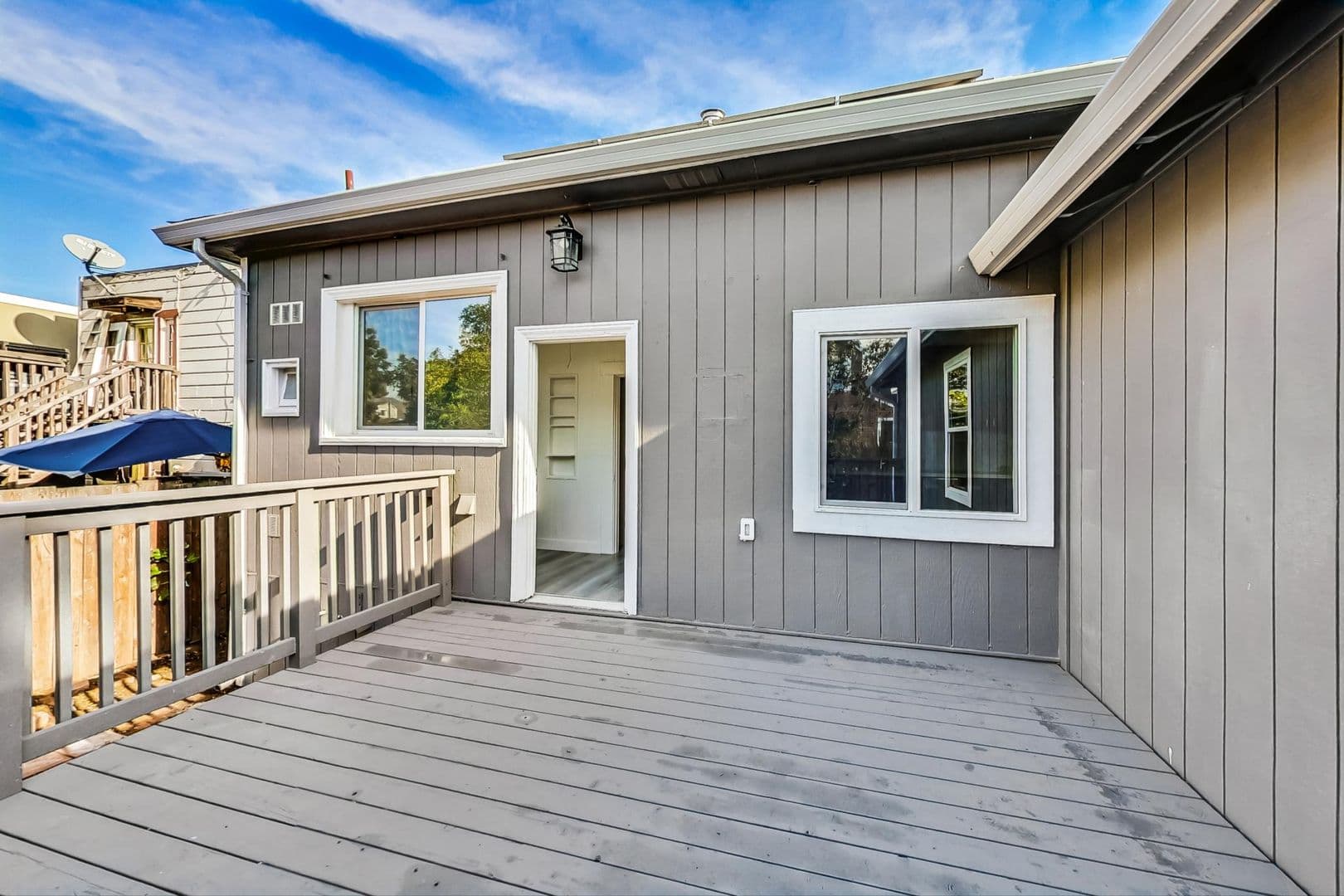 San Bruno Apartment: 115 Linden Ave