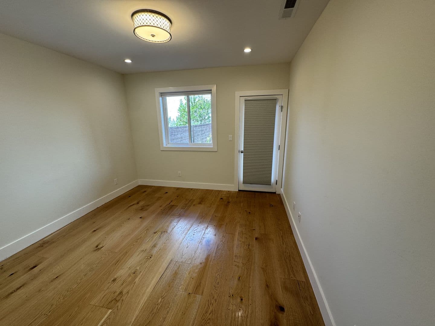 San Francisco House: 408 Rivera St