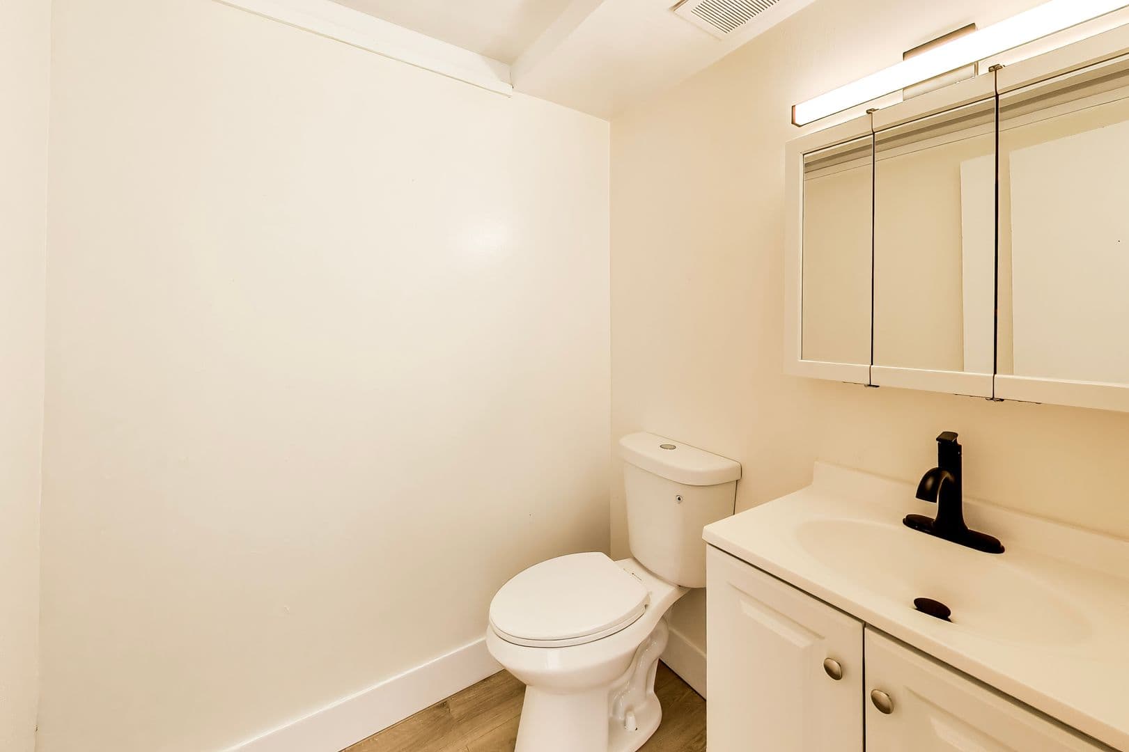 Daly City Apartment: 1319 Brunswick St