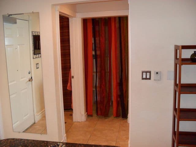 Las Vegas Condo: 270 E. Flamingo Rd