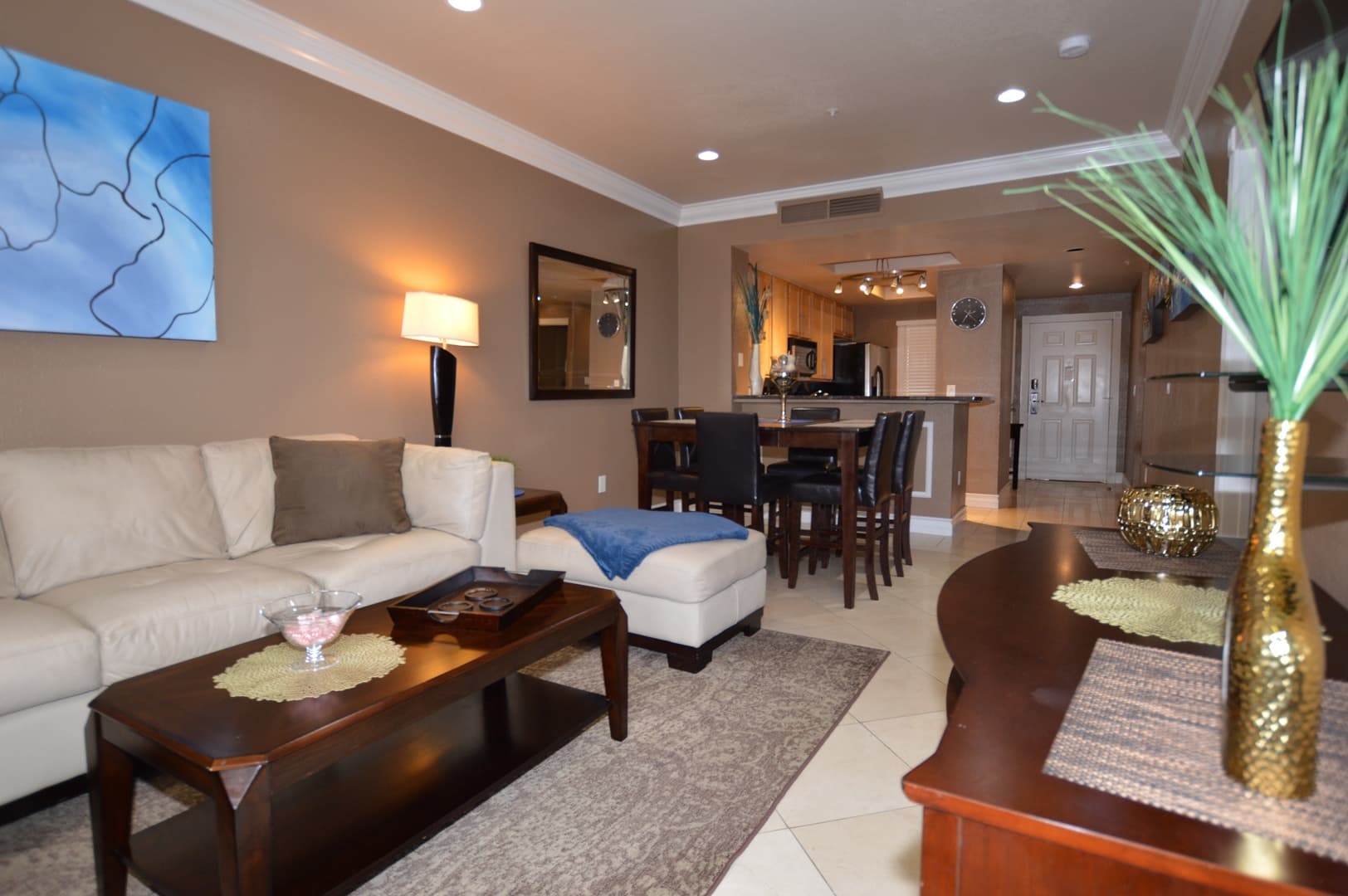 Las Vegas Condo: 210 E. Flamingo Rd #315