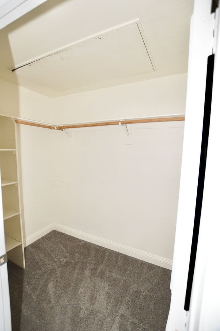 Las Vegas Condo: 220 E. Flamingo Rd. #313
