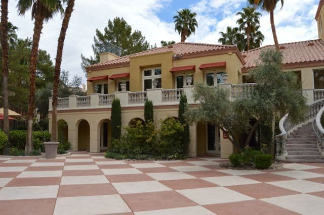 Las Vegas Condo: 270 E. Flamingo Rd