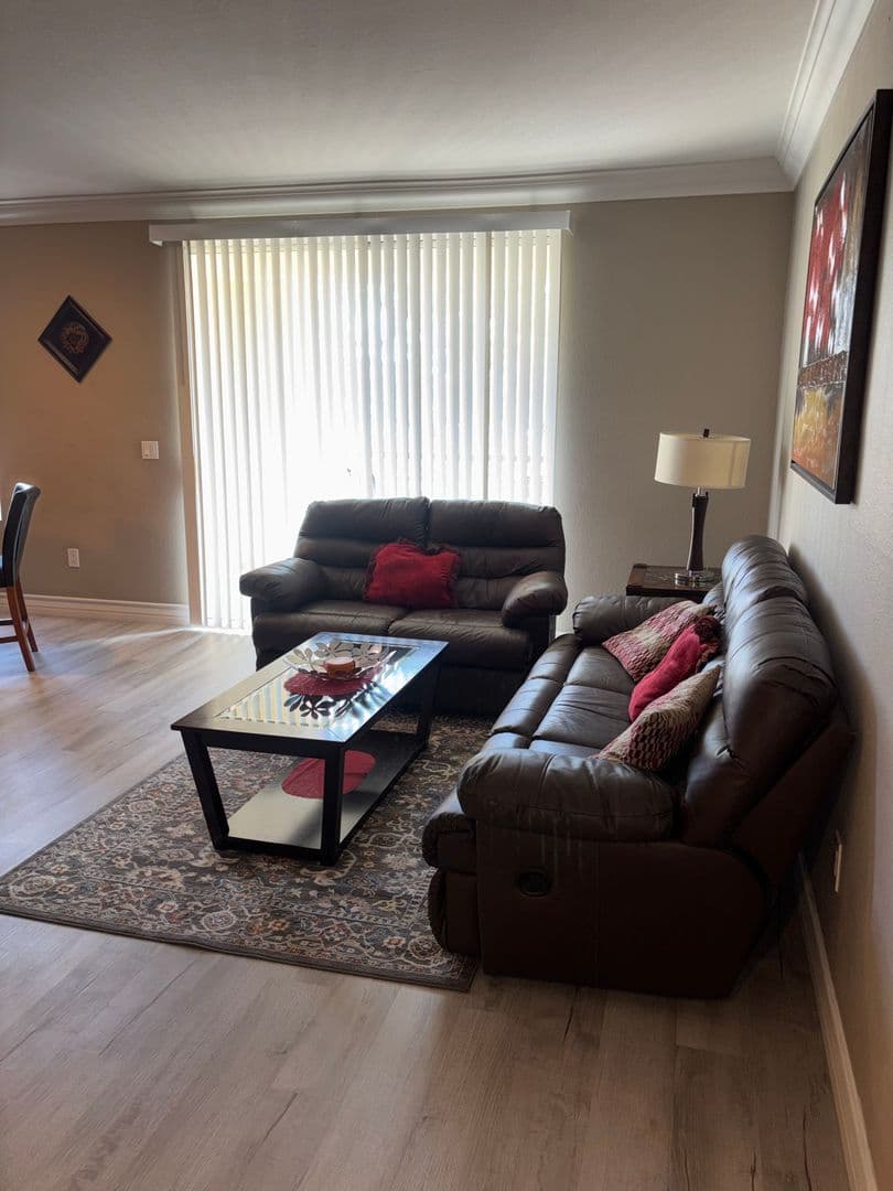 Las Vegas Condo: 220 E. Flamingo Rd.