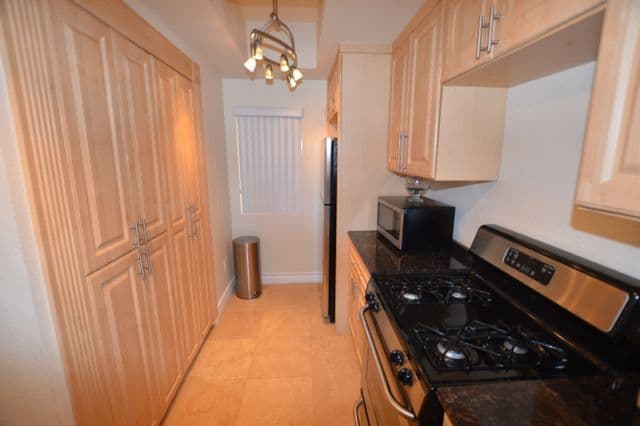 Las Vegas Condo: 270 E. Flamingo Rd.