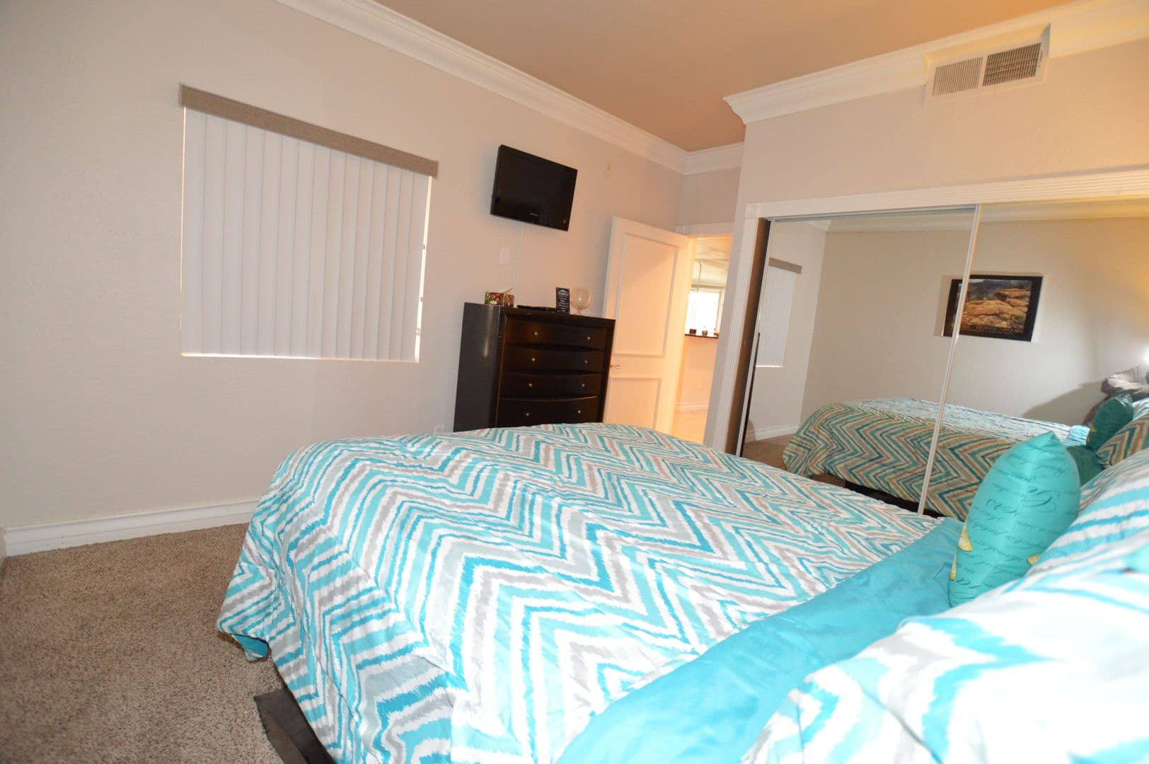 Las Vegas Condo: 270 E. Flamingo Rd #223